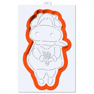 Коровка с веточкой елки. Форма для пряников с трафаретом.