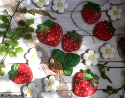 Форма "Клубника №1" (9,5 cm (3,7 in))