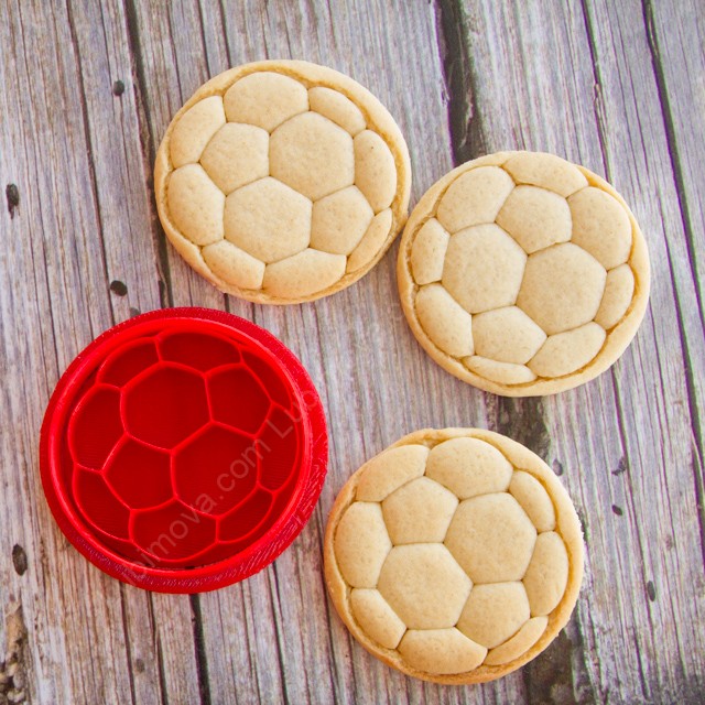 Штамп и резак для печенья "Футбольный мяч"