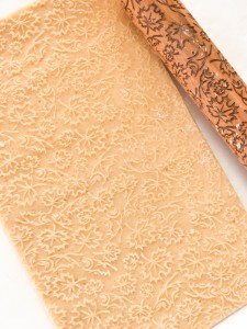 Скалка с узором Кленовые листья. Рецепт печенья в подарок.